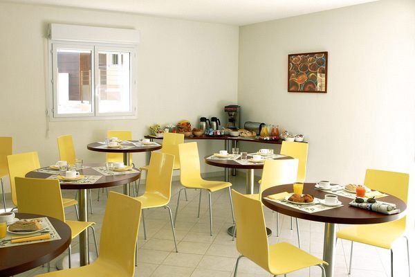 Citea Residentiel Marseille Plan De Cuques Hotel Restaurant photo